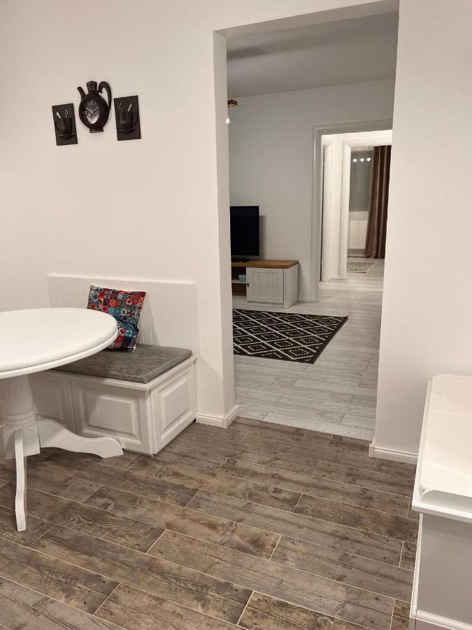 Apartament English Home 2 Camere Braşov Dış mekan fotoğraf