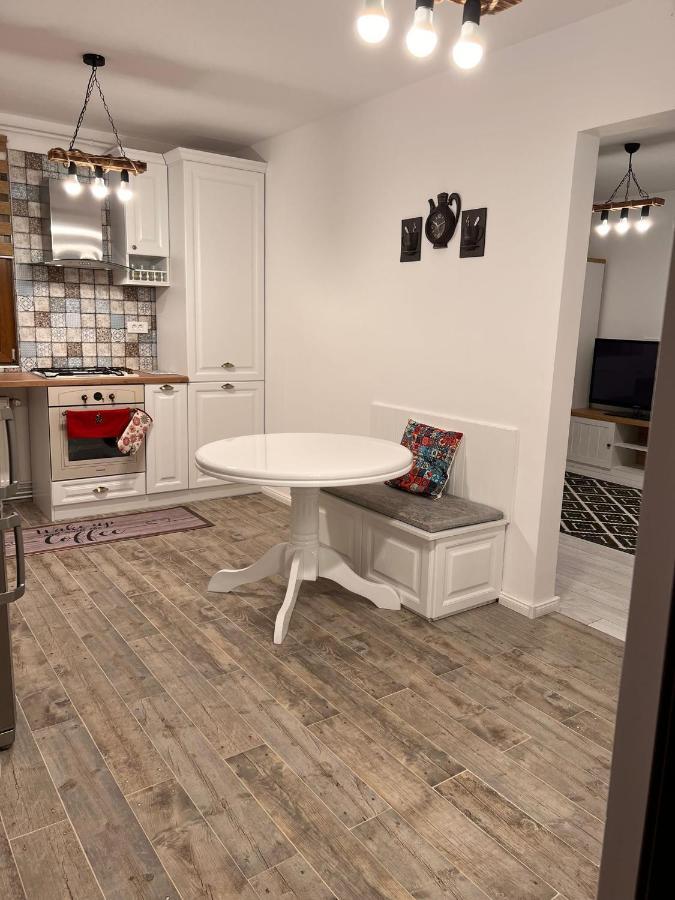 Apartament English Home 2 Camere Braşov Dış mekan fotoğraf